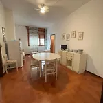 Union -walterigato Apartments- Solo Per Famiglie- Lägenhet *